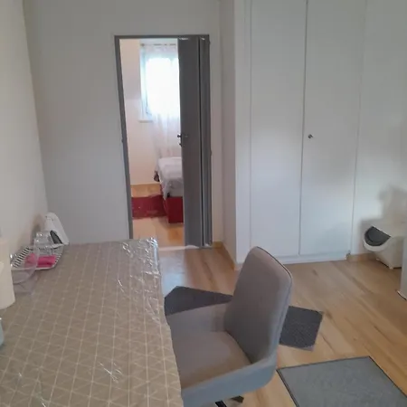 Lit Queen Size Et Balcon ホームステイ