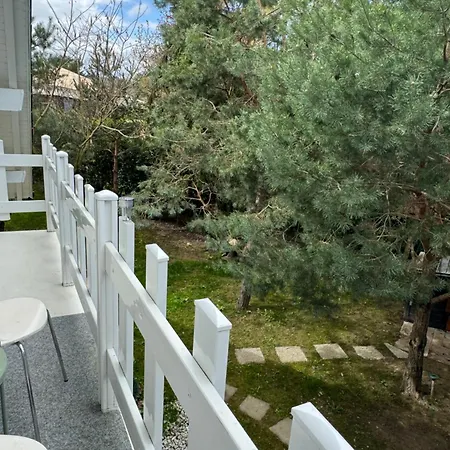 Lit Queen Size Et Balcon *