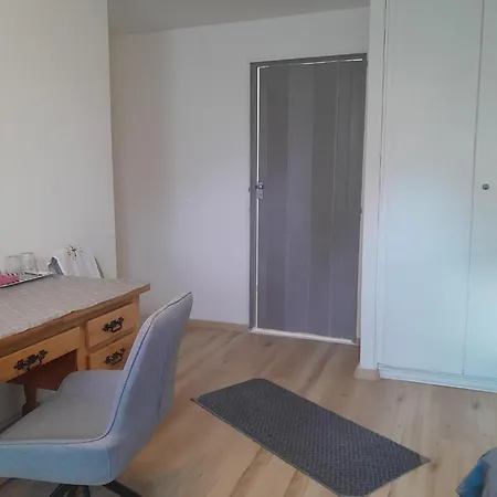 Lit Queen Size Et Balcon